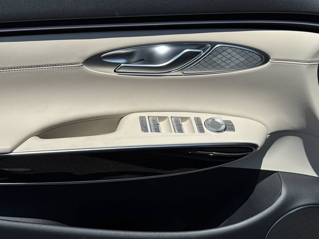 New 2027 Genesis GV70 2.5T AWD/4WD image 12