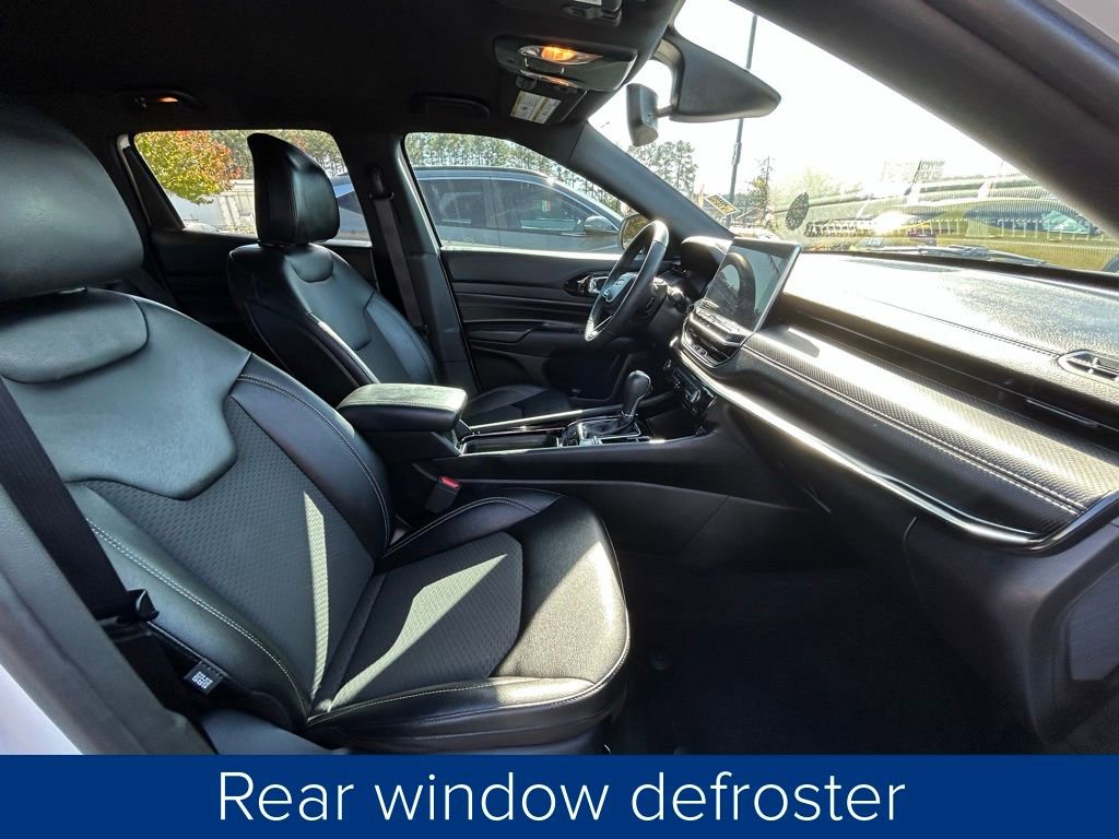 Used 2024 Jeep Compass Latitude w/ Convenience Group image 25