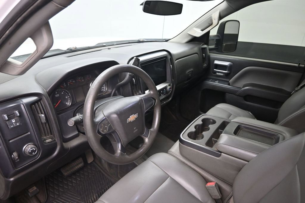 Used 2015 Chevrolet Silverado 2500 W/T AWD/4WD image 12
