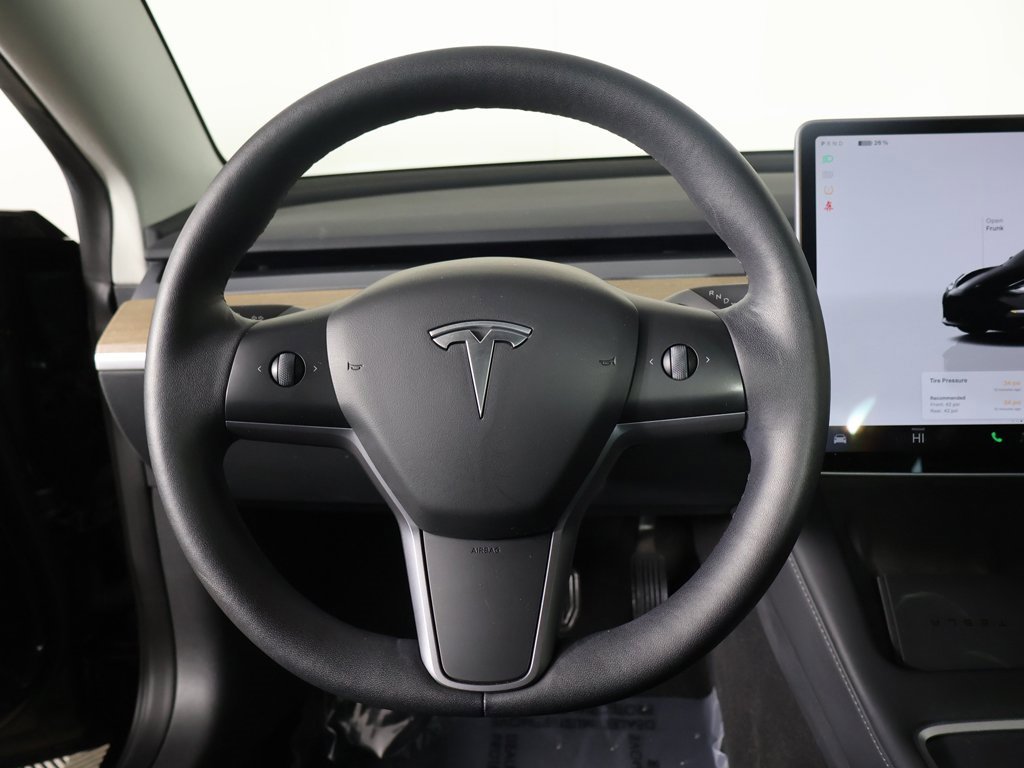 Used 2023 Tesla Model 3 Standard Range image 36