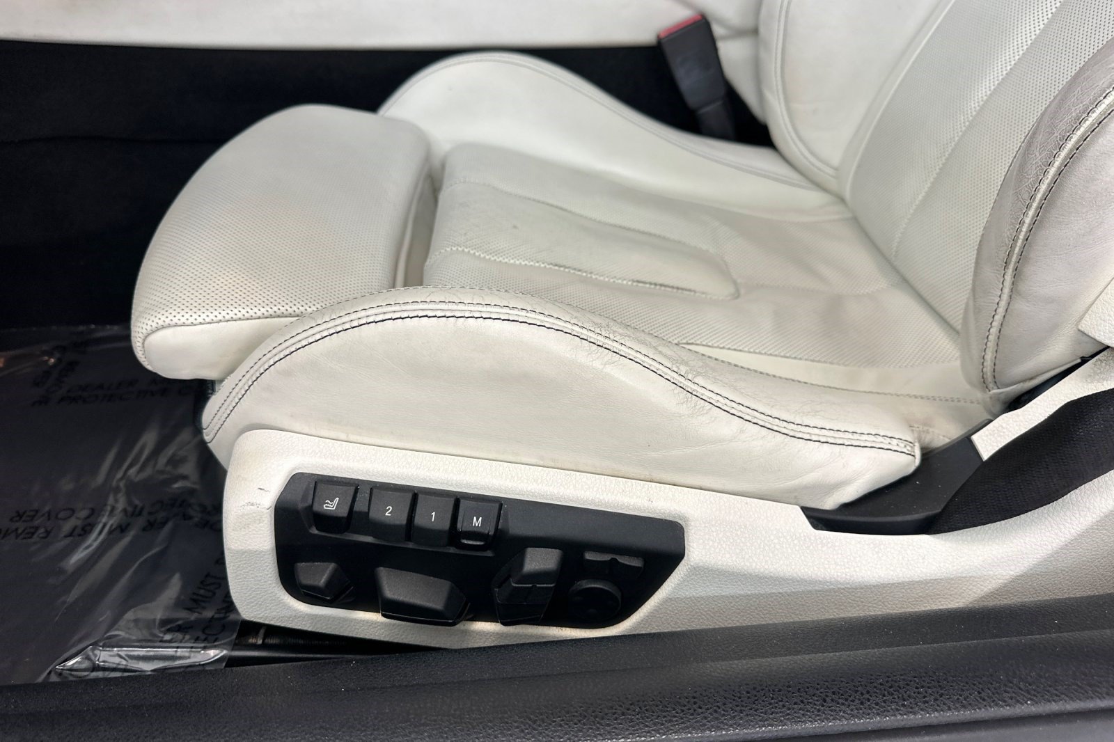 Used 2013 BMW M6 Convertible RWD image 15