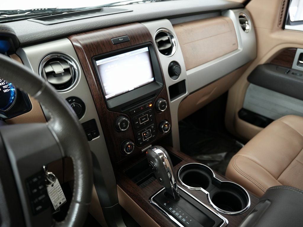 Used 2014 Ford F150 Lariat w/ Lariat Chrome Package RWD image 17