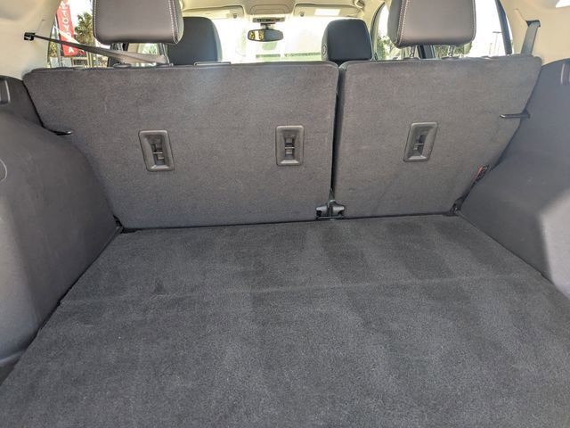 Used 2023 GMC Terrain Denali image 29