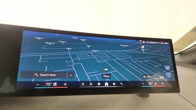 Used 2024 BMW iX xDrive50 w/ Premium Package image 45