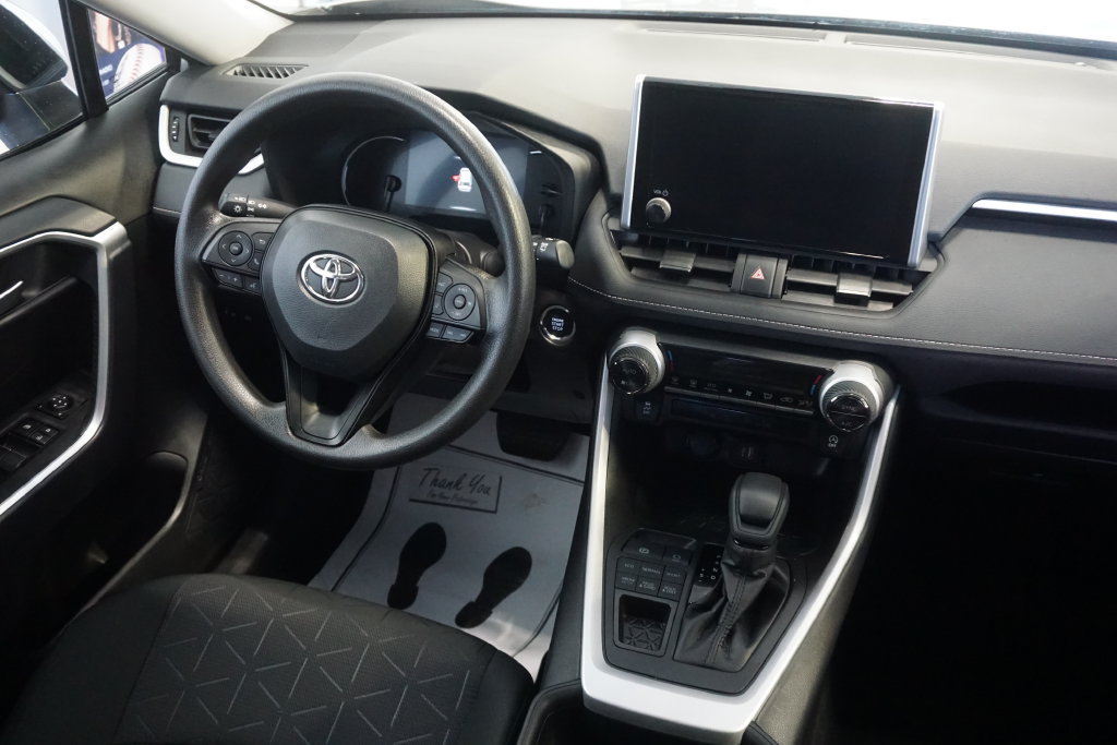 Certified 2025 Toyota RAV4 XLE AWD/4WD image 27
