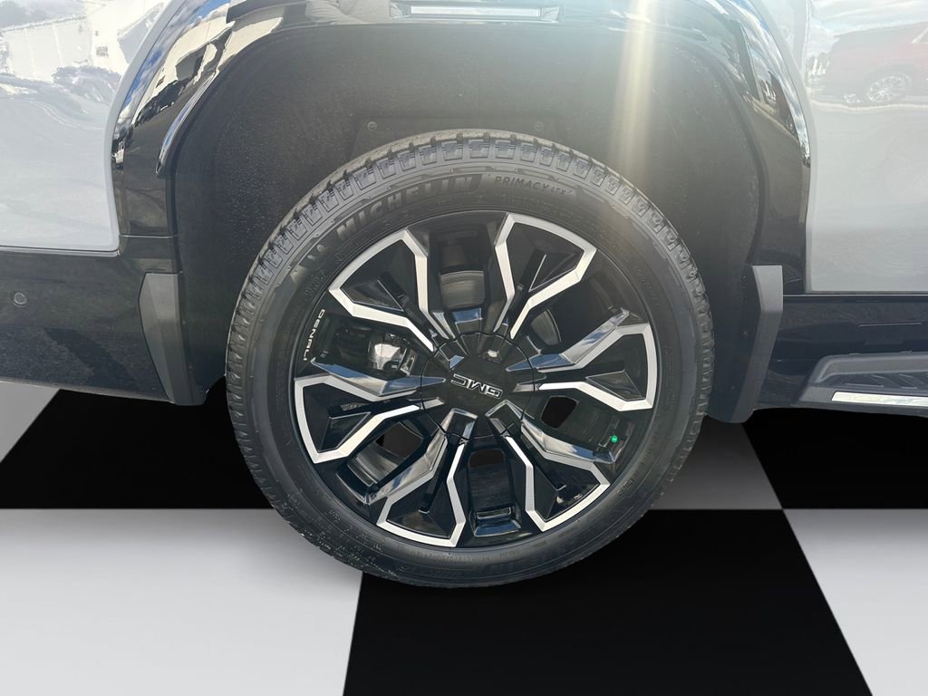 New 2025 GMC Sierra EV Denali image 15