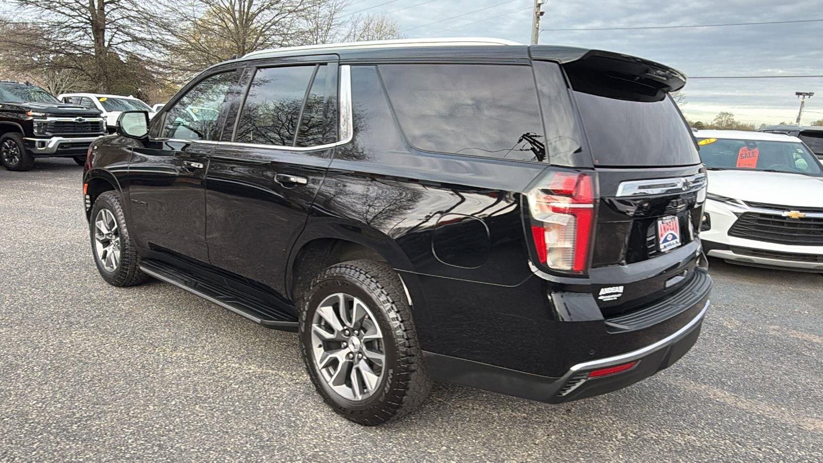 Used 2022 Chevrolet Tahoe LT w/ LT Signature Plus Package RWD image 7