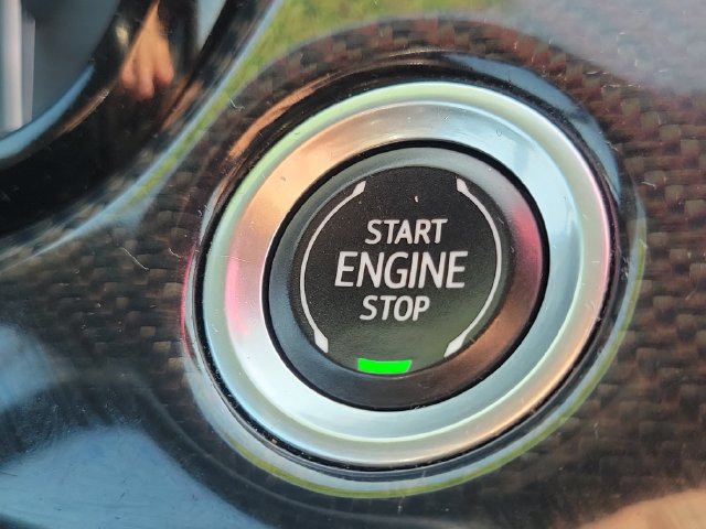 Certified 2024 Cadillac XT6 Sport w/ Technology Package AWD/4WD image 21