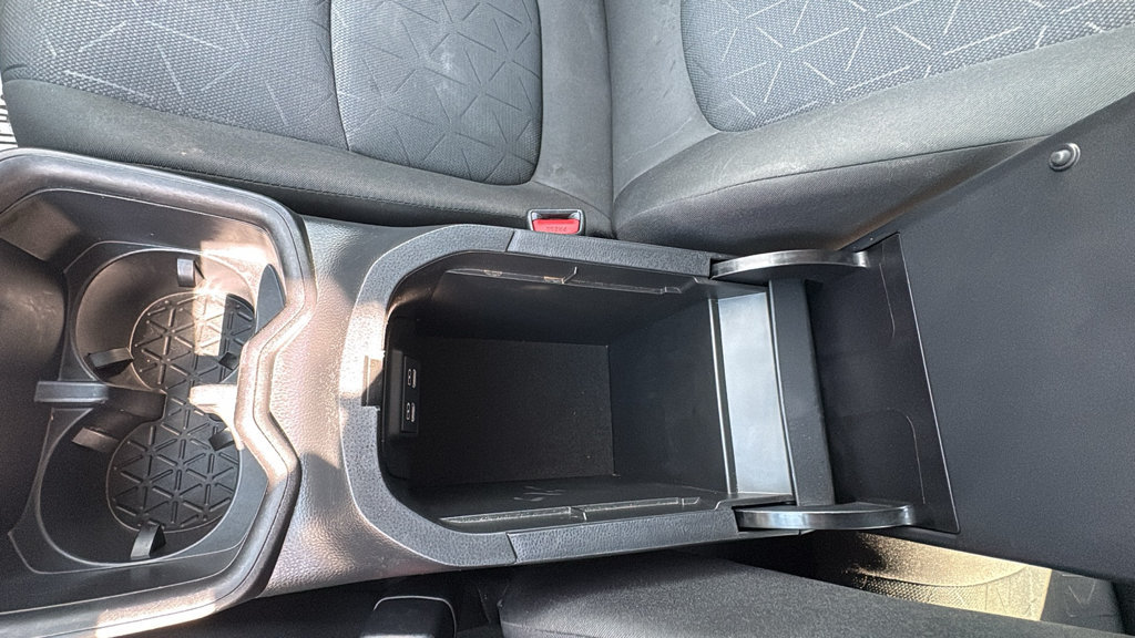 Used 2024 Toyota RAV4 XLE FWD image 24