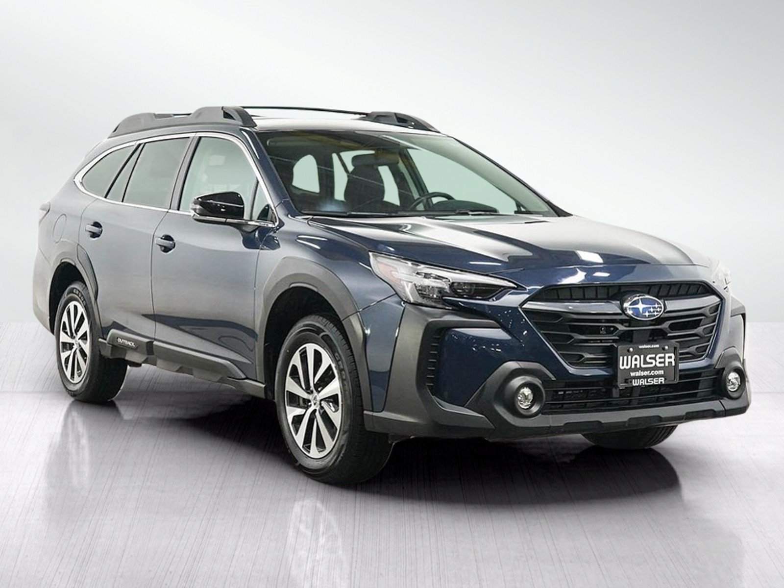 Used 2025 Subaru Outback Premium AWD/4WD image 7