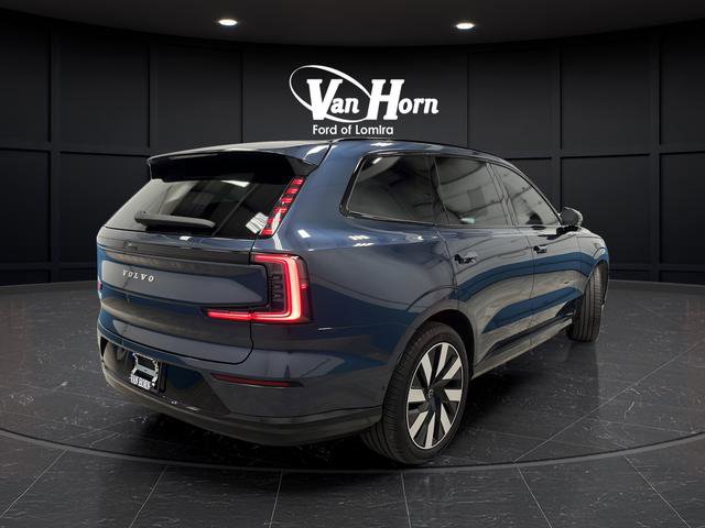 Used 2025 Volvo EX90 Ultra AWD/4WD image 3