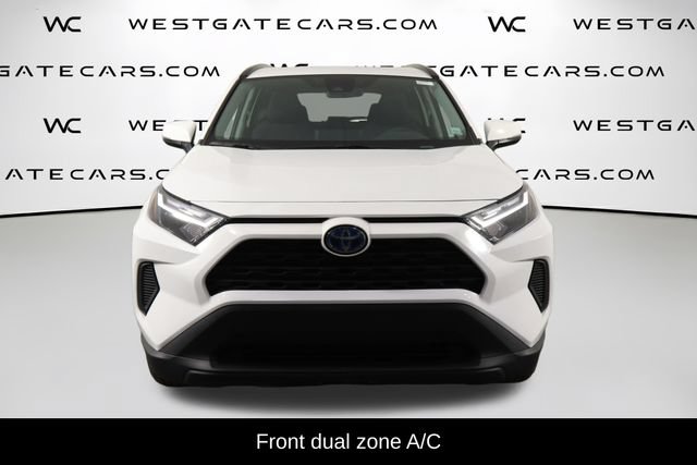 Used 2024 Toyota RAV4 LE AWD/4WD image 2
