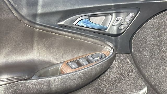 Used 2021 Chevrolet Malibu Premier image 22