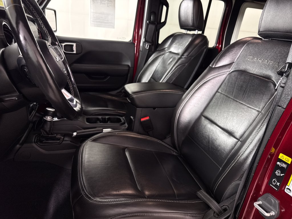 Used 2021 Jeep Wrangler Unlimited Sahara w/ Cold Weather Group AWD/4WD image 11