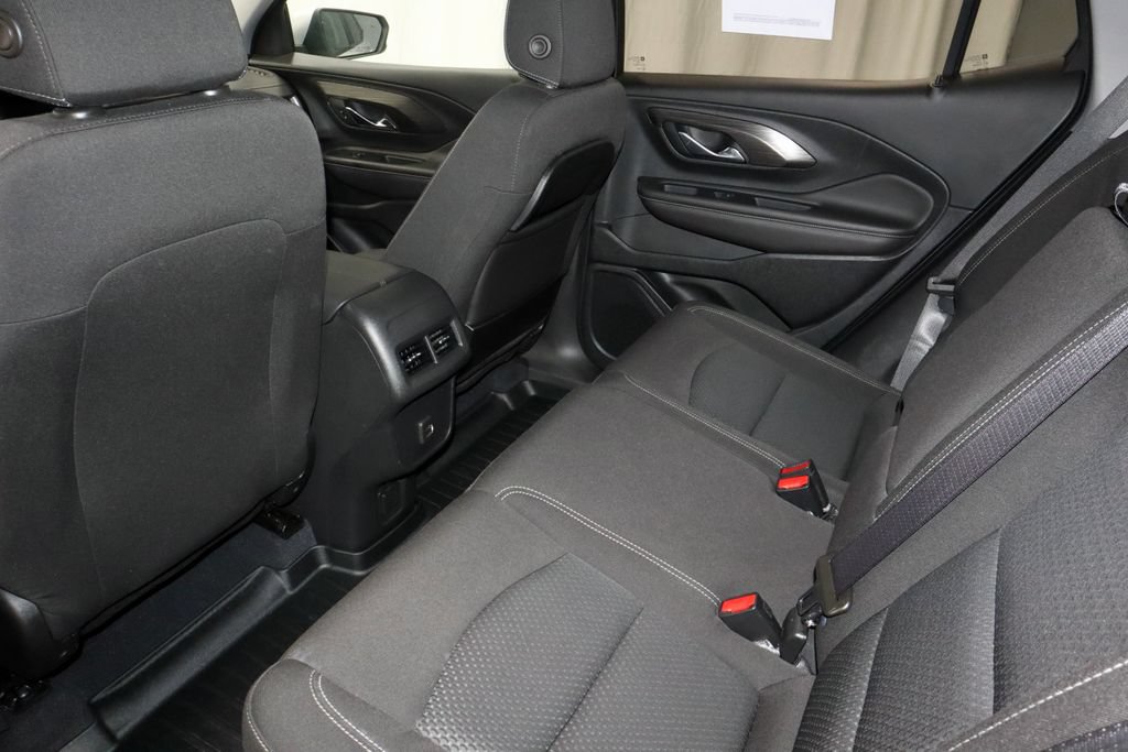 Used 2022 GMC Terrain SLE w/ Driver Convenience Package FWD image 22