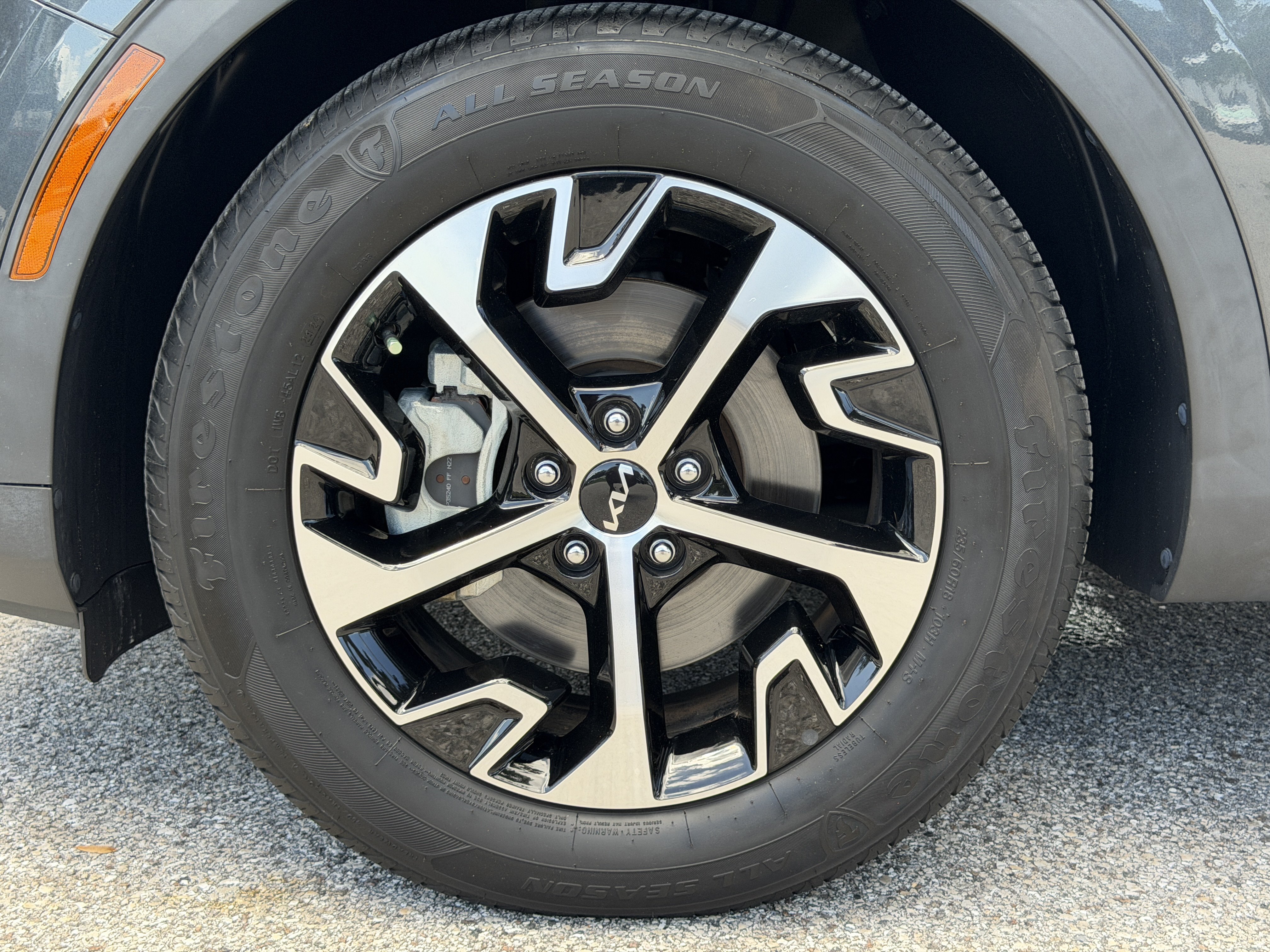Used 2023 Kia Sportage EX FWD image 36