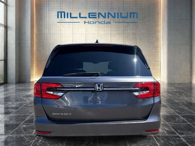 Used 2024 Honda Odyssey EX image 4