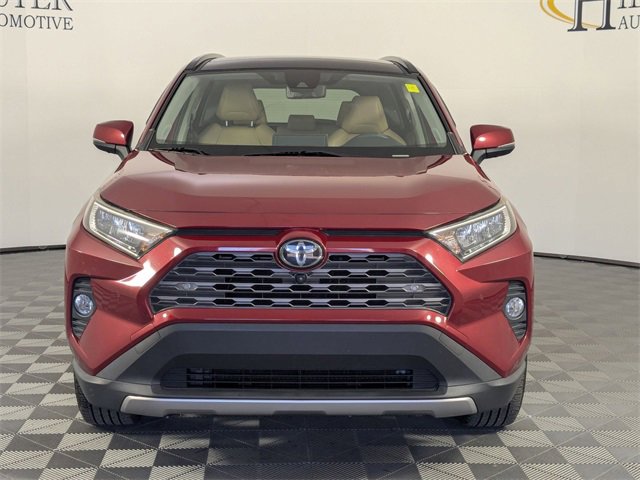 Used 2019 Toyota RAV4 Limited image 3