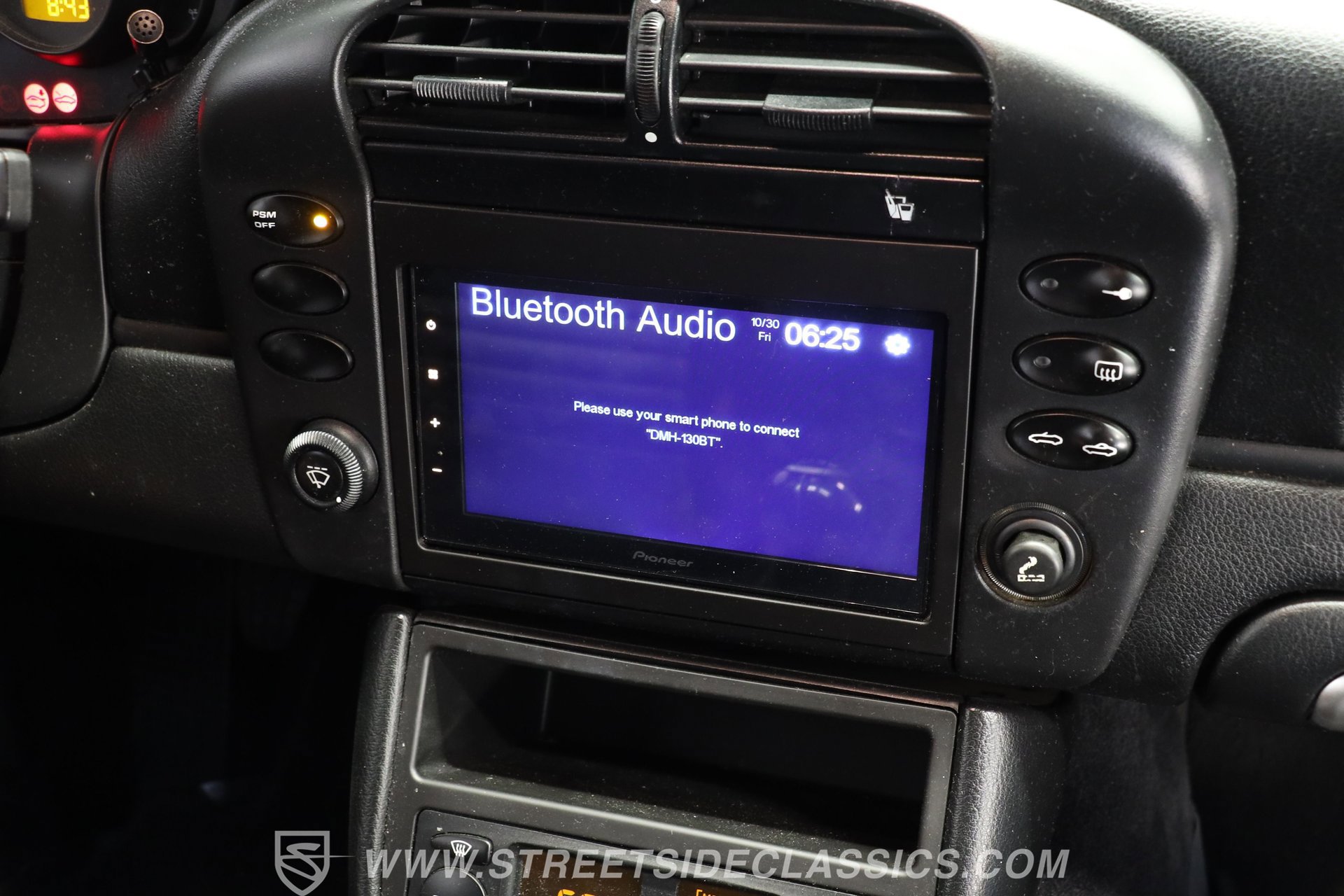 Used 2002 Porsche 911 Carrera 4 image 39