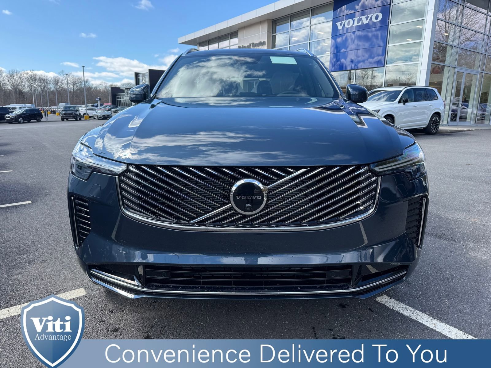 New 2026 Volvo XC90 B5 Plus image 3