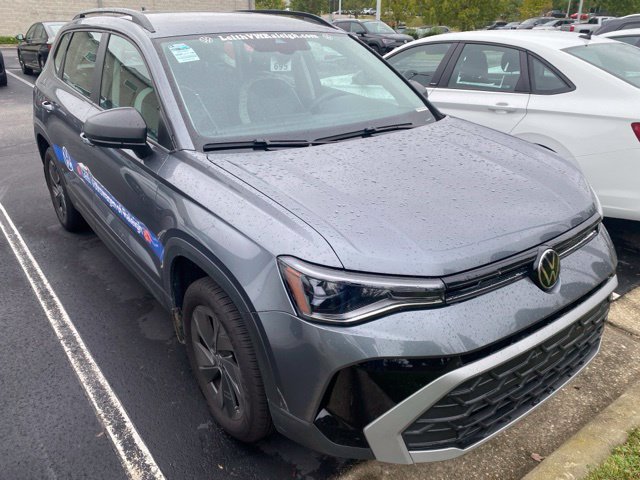 Certified 2026 Volkswagen Taos S FWD image 11