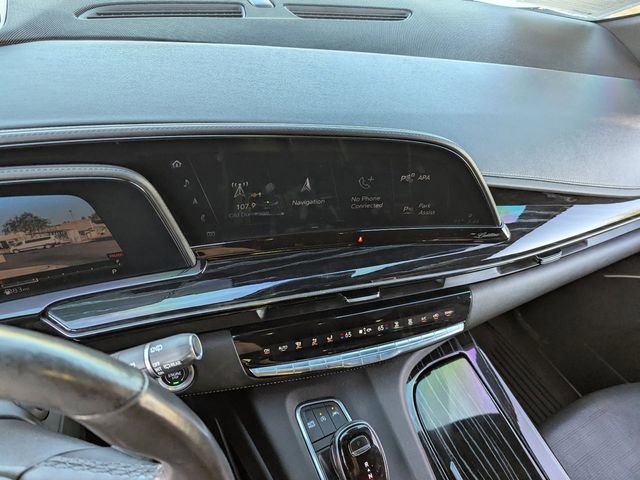Used 2021 Cadillac Escalade Sport w/ Driver Assist Tech Package image 25