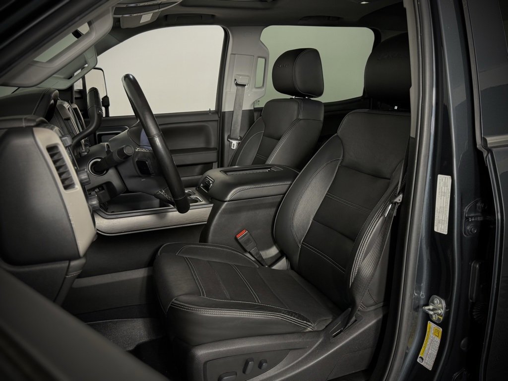 Used 2019 GMC Sierra 2500 Denali image 5