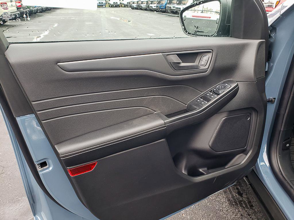 New 2026 Ford Escape Active w/ Cold Weather Package image 6