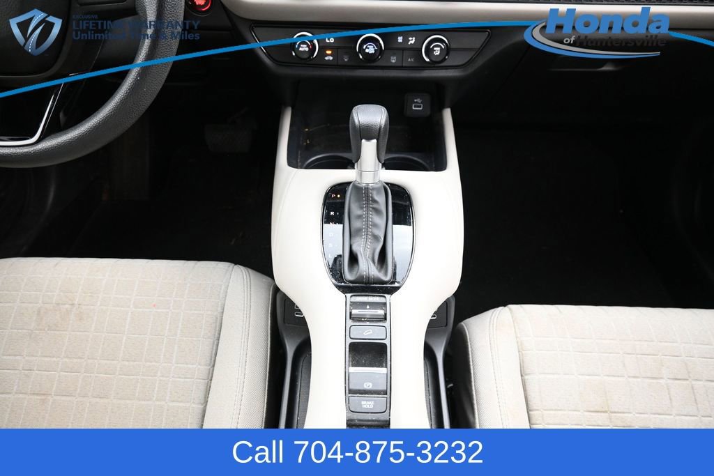 Used 2024 Honda HR-V LX image 14