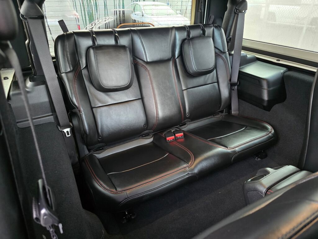 Used 2024 Jeep Wrangler Rubicon image 14
