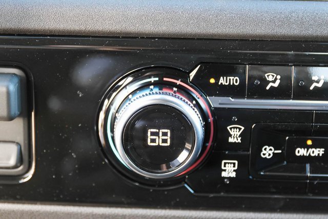 New 2026 GMC Sierra 3500 SLE w/ SLE Convenience Package image 18