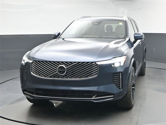 New 2026 Volvo XC90 B6 Ultra image 3