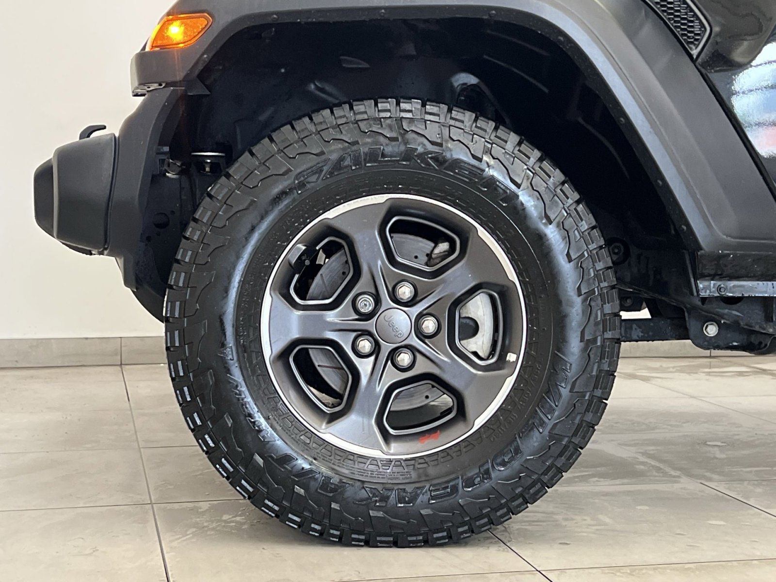 Used 2019 Jeep Wrangler Unlimited Sport S AWD/4WD image 11