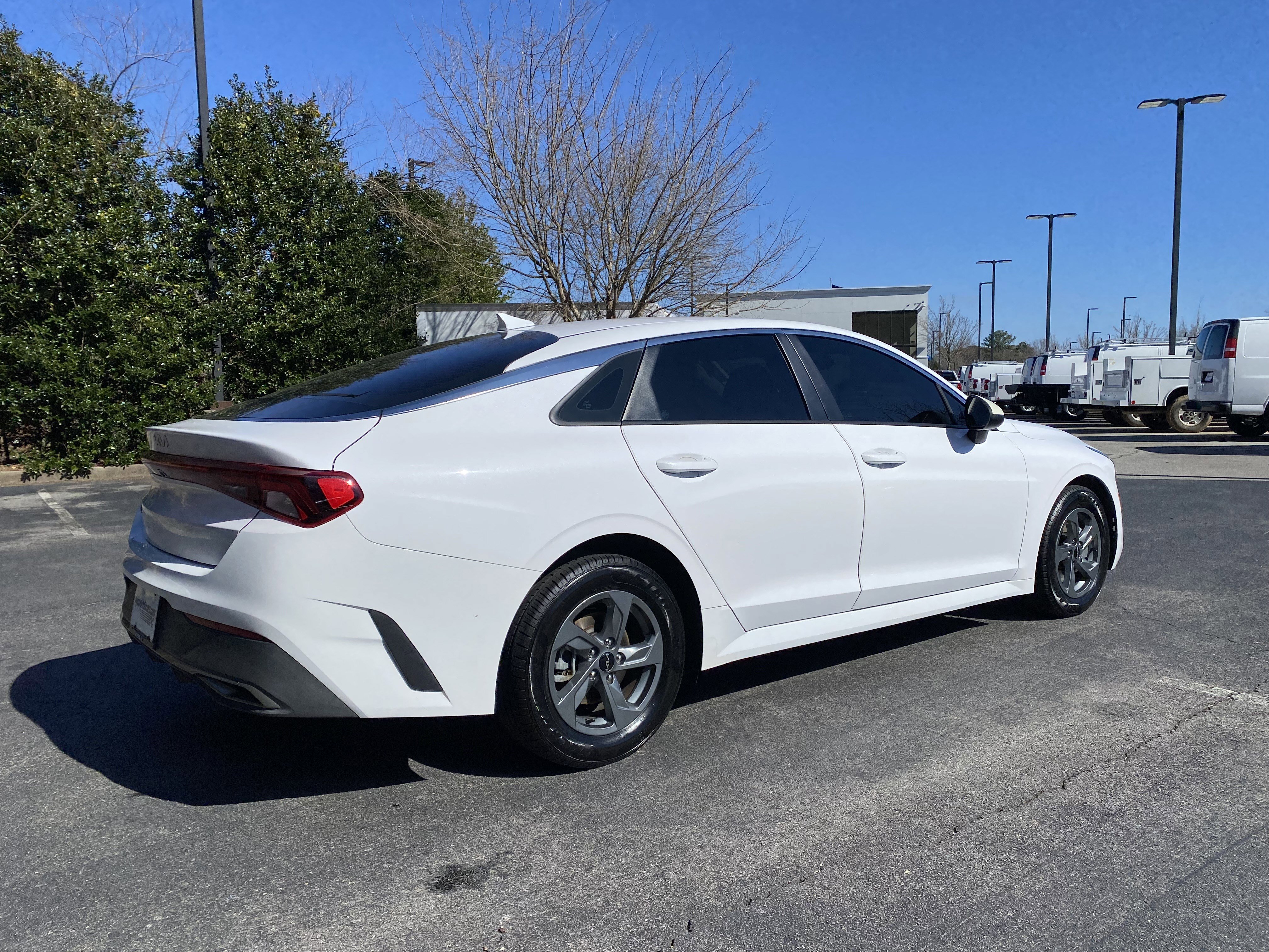 Used 2022 Kia K5 LX image 9