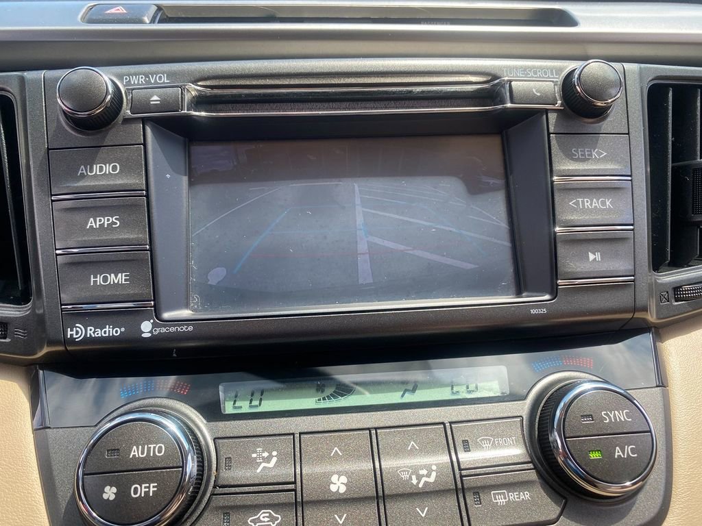 Used 2015 Toyota RAV4 XLE image 25