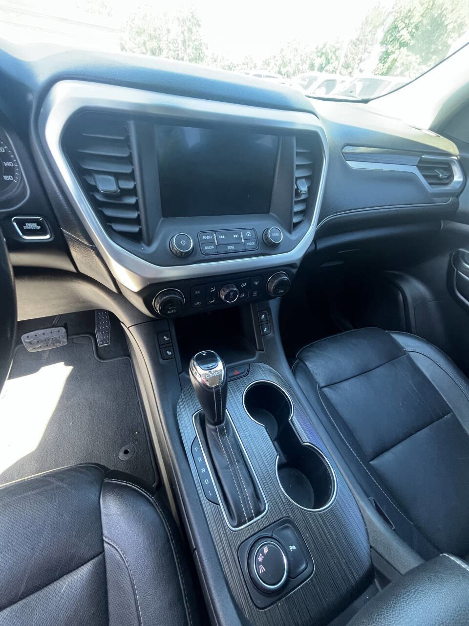 Used 2018 GMC Acadia SLT image 17