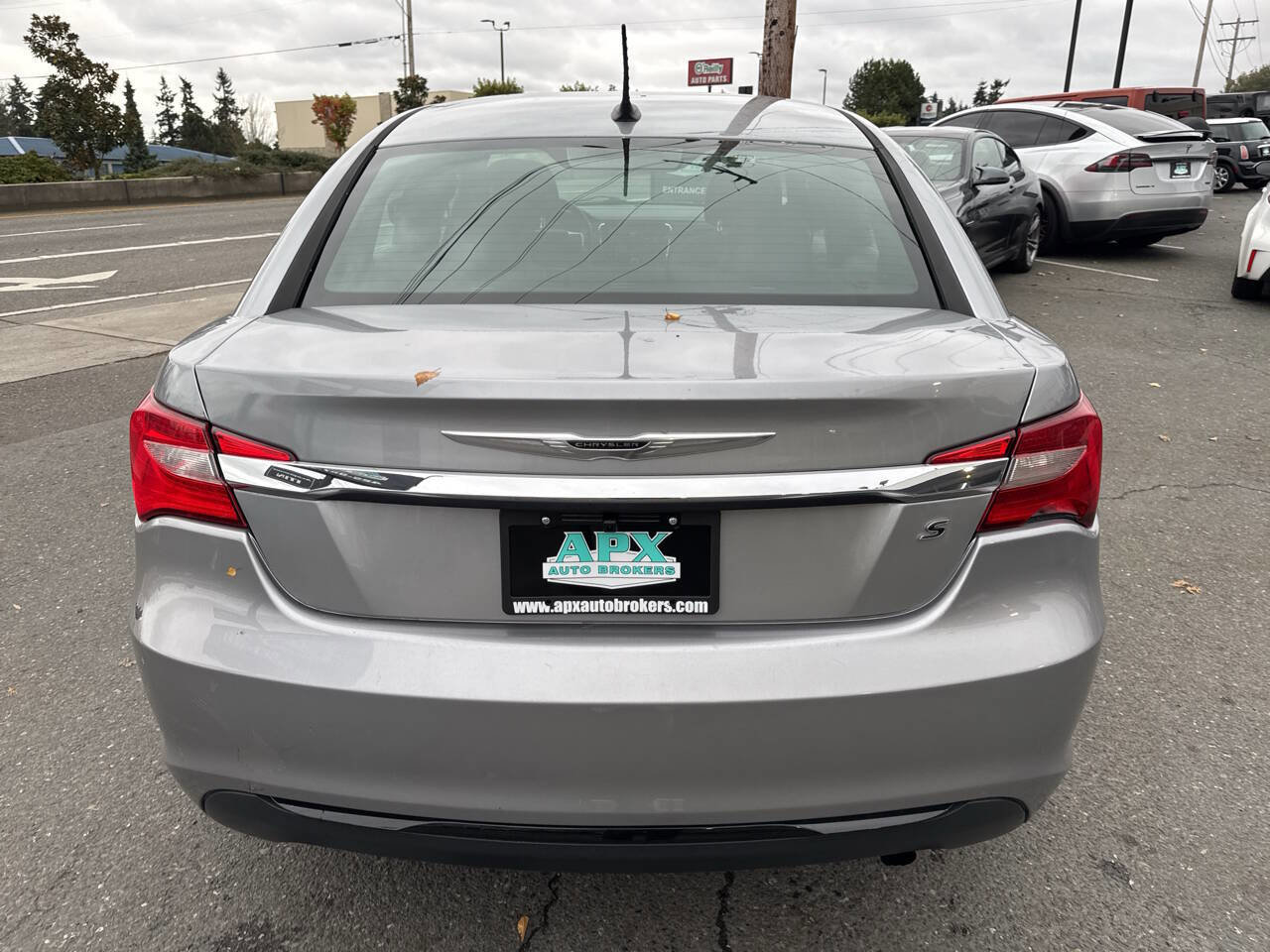 Used 2014 Chrysler 200 Touring w/ 200 S Group image 4
