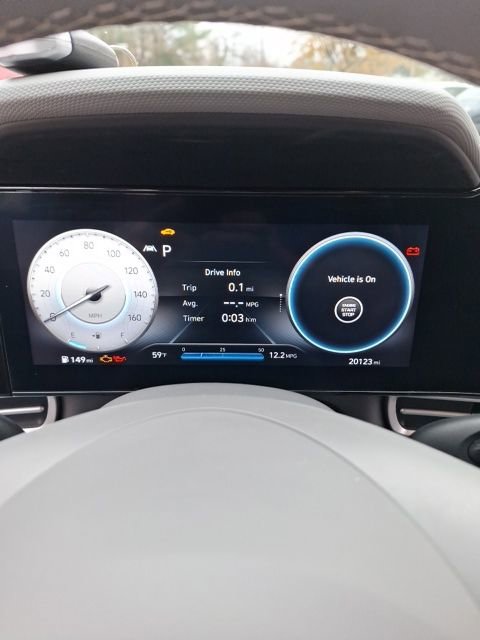 Used 2023 Hyundai Elantra SEL w/ Convenience Package image 17