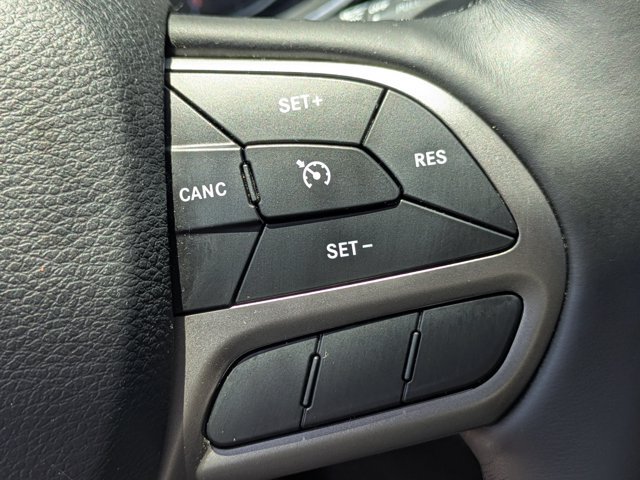 Used 2019 Jeep Cherokee Limited AWD/4WD image 17