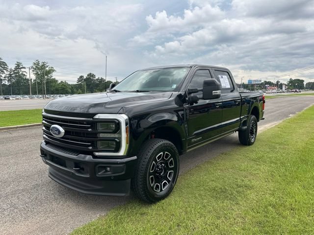 Used 2026 Ford F250 Platinum w/ FX4 Off-Road Package AWD/4WD image 5