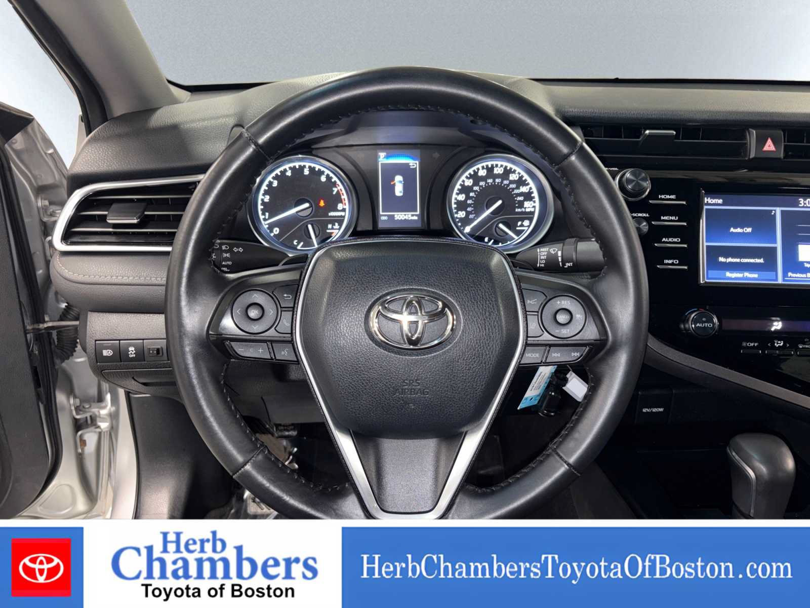 Used 2018 Toyota Camry SE FWD image 13
