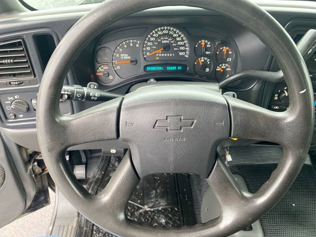 Used 2006 Chevrolet Silverado 2500 LS w/ Snow Plow Prep Package image 10