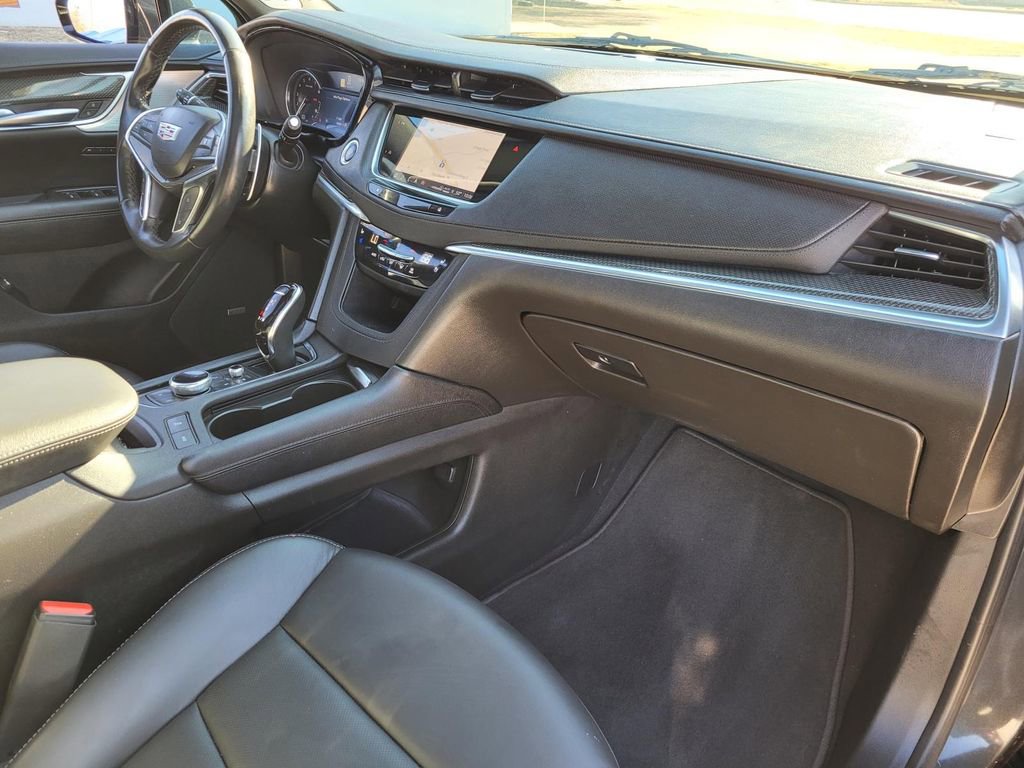 Used 2023 Cadillac XT5 Sportv image 8