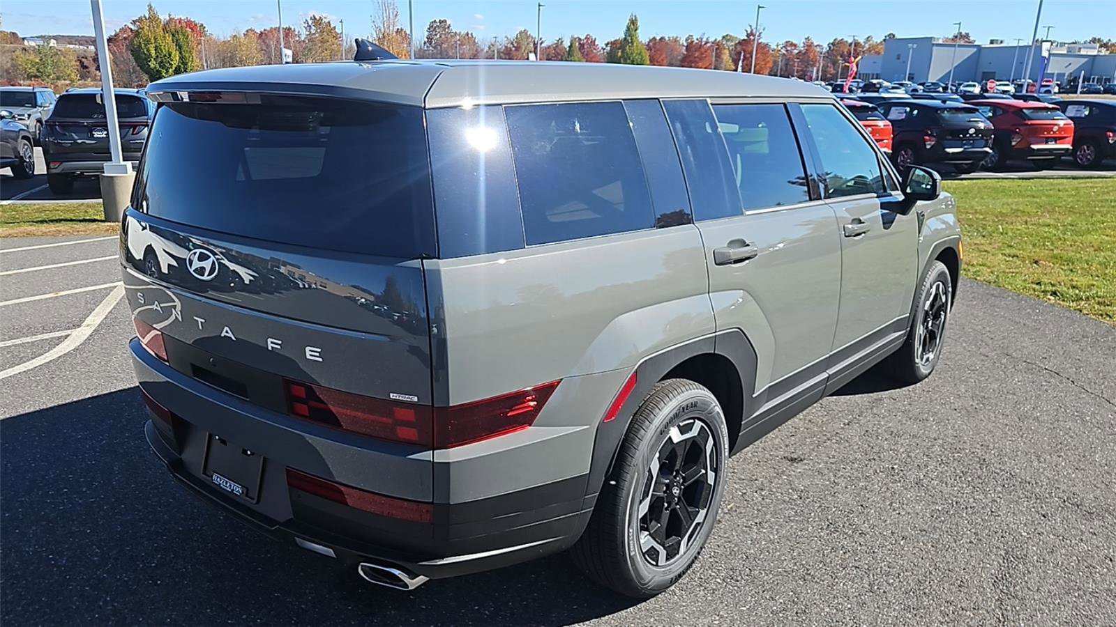 New 2026 Hyundai Santa Fe SE image 7