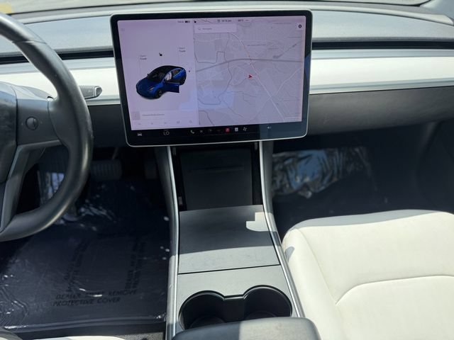 Used 2018 Tesla Model 3 Mid Range RWD image 14