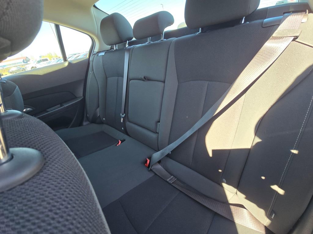 Used 2011 Chevrolet Cruze LT FWD image 13