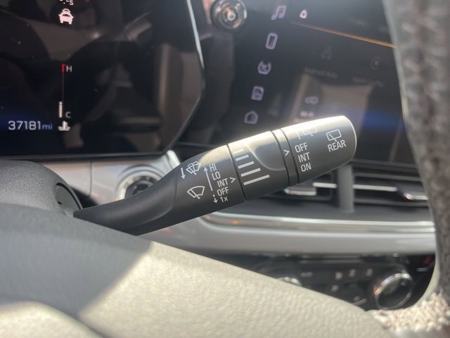 Used 2024 Chevrolet Trax LT w/ Driver Confidence Package image 23