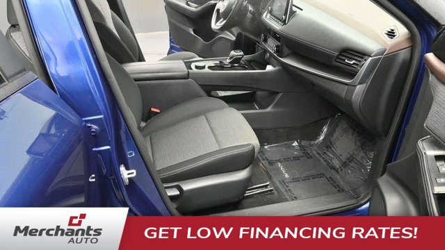 Used 2023 Nissan Rogue SV AWD/4WD image 24