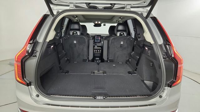 Certified 2025 Volvo XC90 B6 Plus w/ Protection Package Premier AWD/4WD image 41