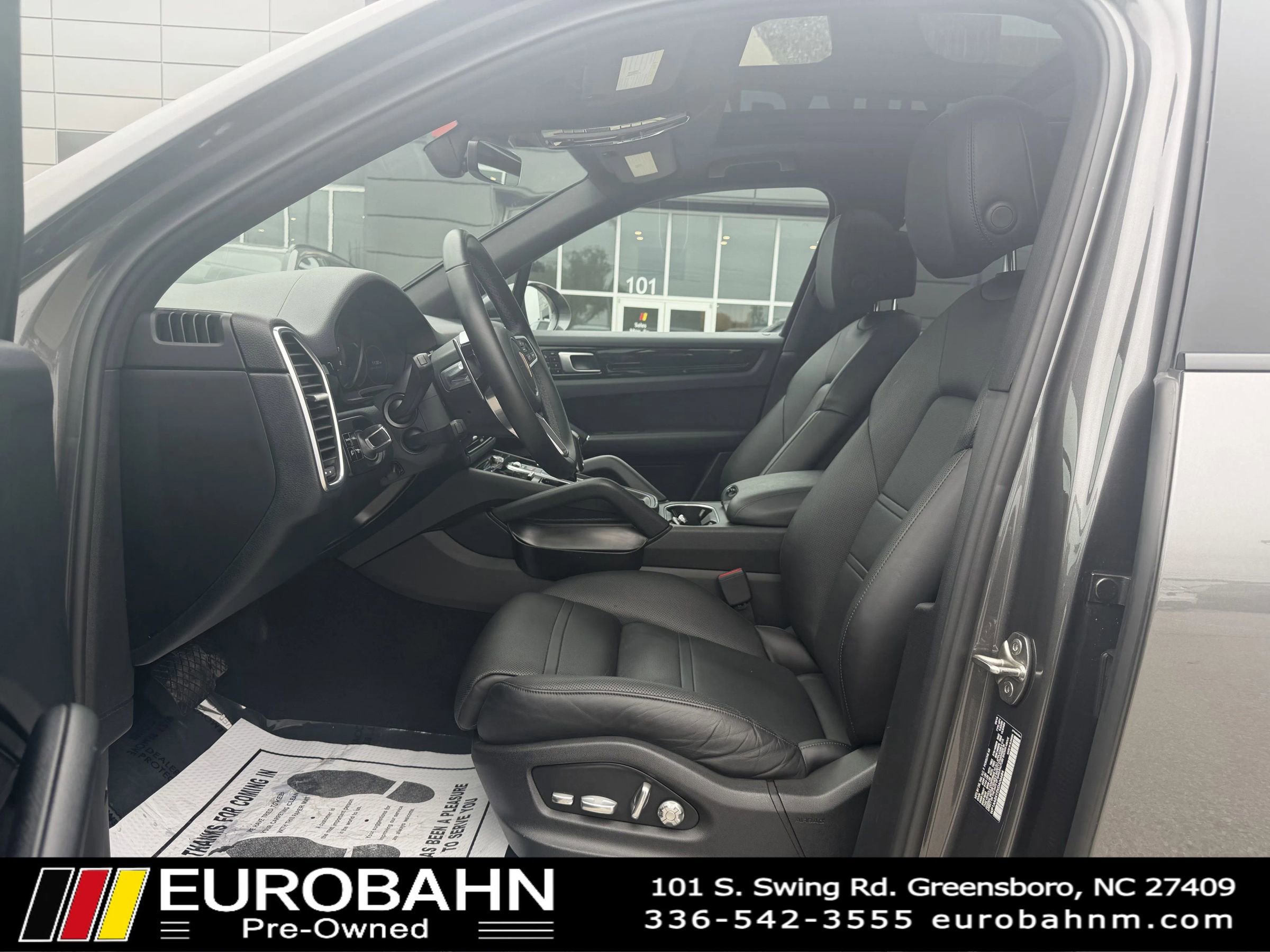 Used 2019 Porsche Cayenne AWD/4WD image 8
